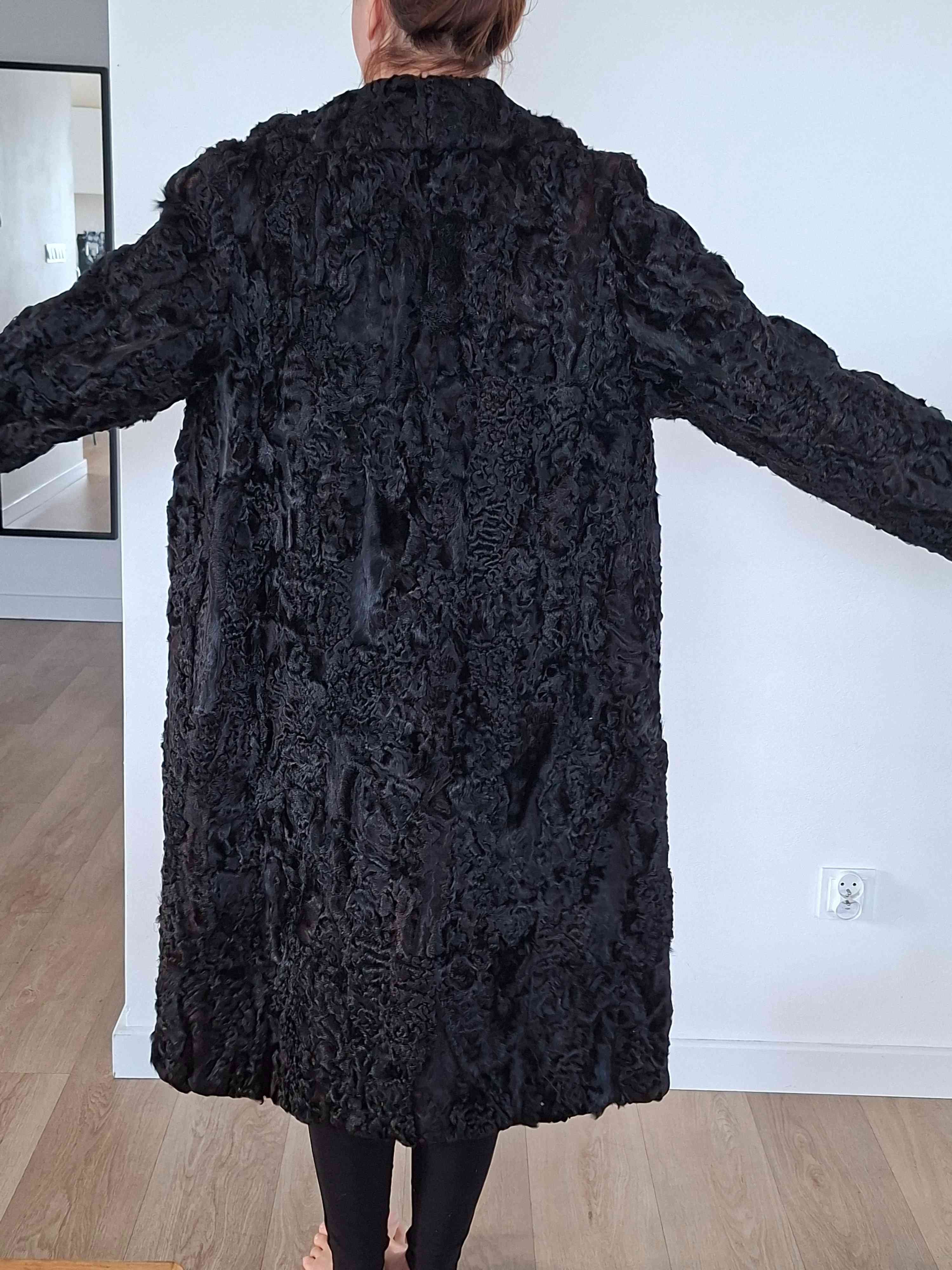 Other Vintage Genuine Karakul (Astrakhan) Size M / US 6-8 / IT 42-44 - 1 Thumbnail