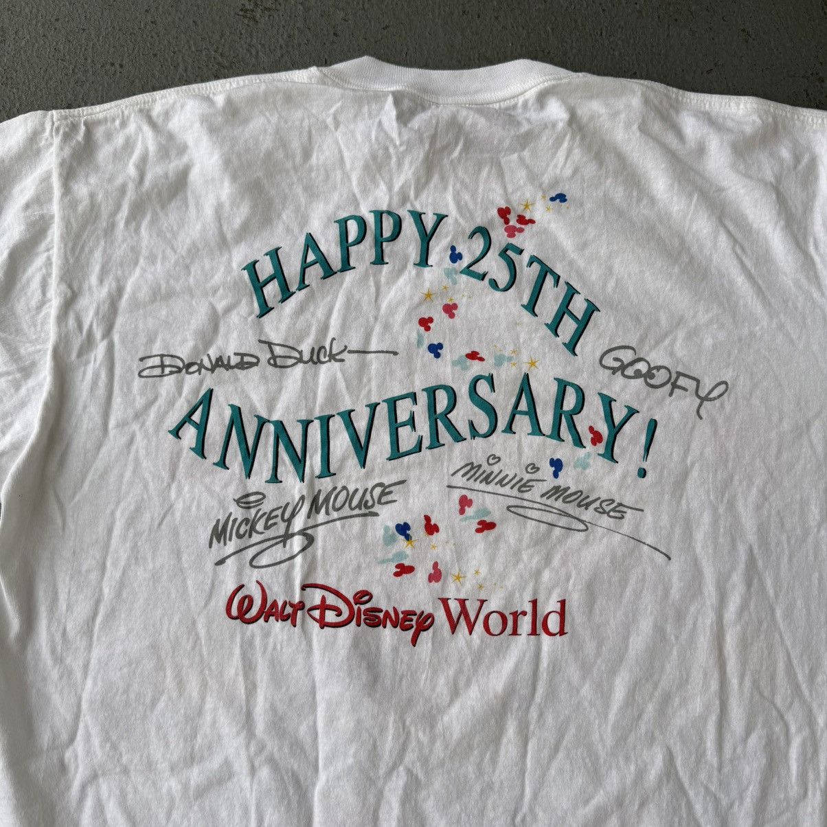 Disney Vintage 1996 Walt Disney World 25th Anniversary Castle Shirt Size US L / EU 52-54 / 3 - 5 Thumbnail
