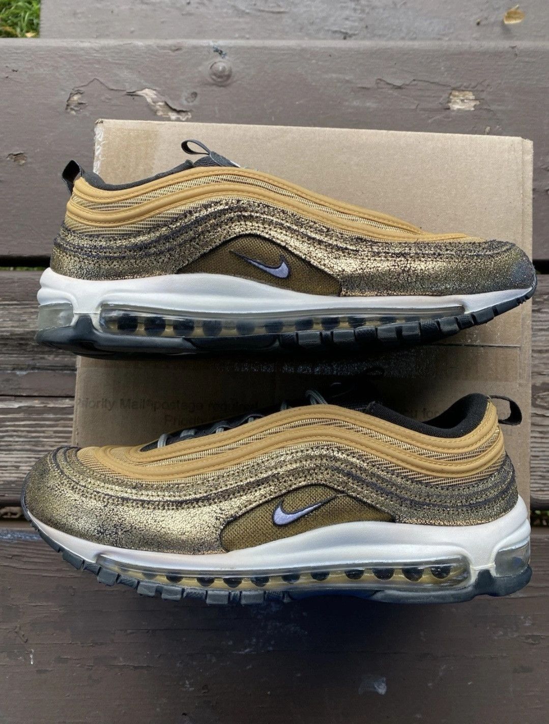 Nike Wmns Nike Air Max 97 Golden Gals Size 11.5 W / 10 Men Size US 11.5 / IT 41.5 - 3 Thumbnail