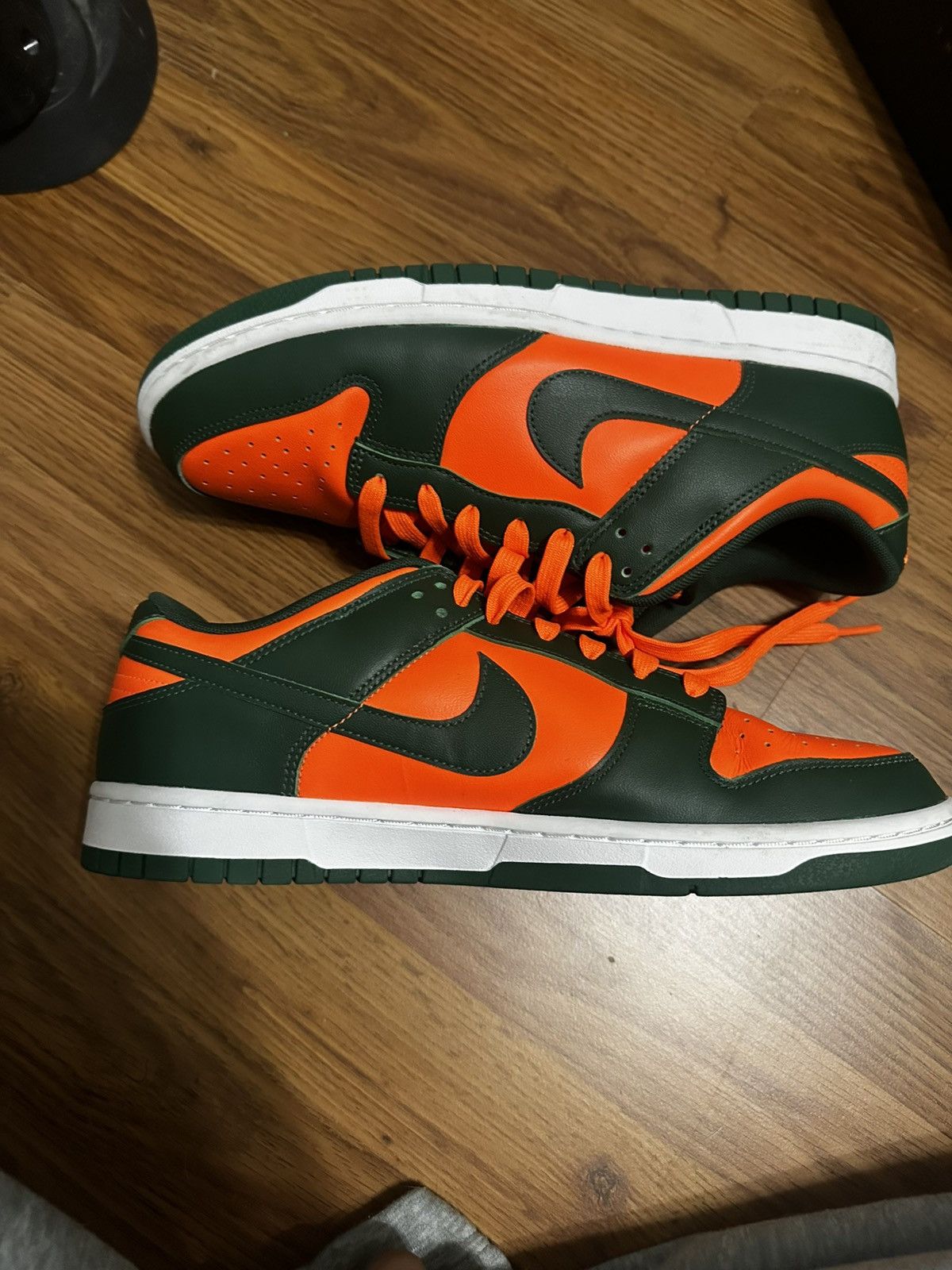 Nike Nike dunk Miami hurricane Size US 9 / EU 42 - 1 Thumbnail
