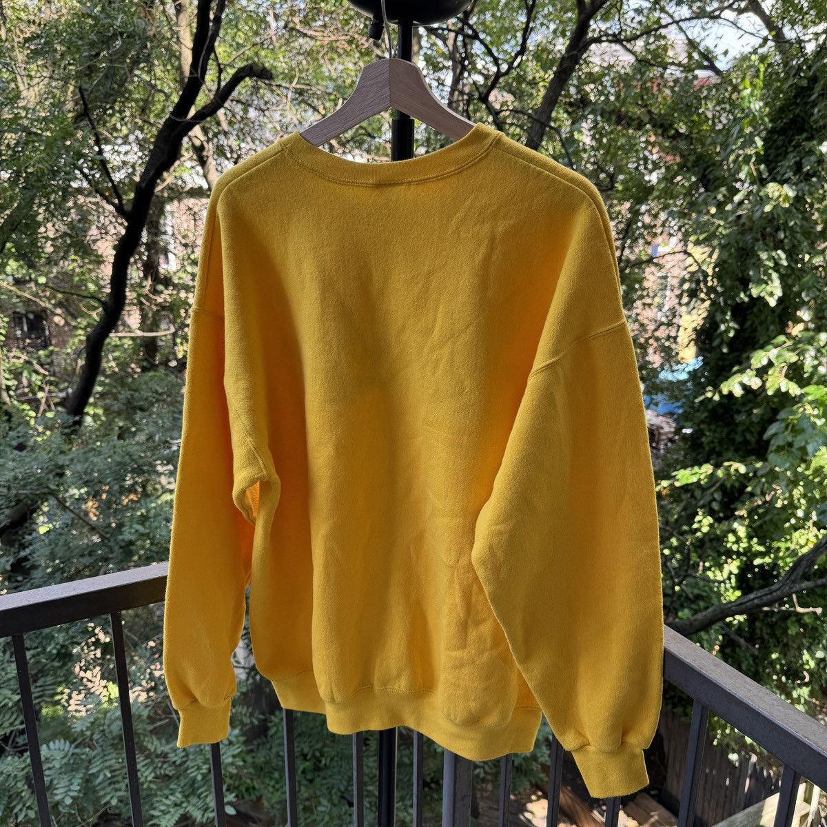 Vintage 90s Brooklyn New York Yellow Sweatshirt ERD Grunge Faded Size US XL / EU 56 / 4 - 4 Thumbnail