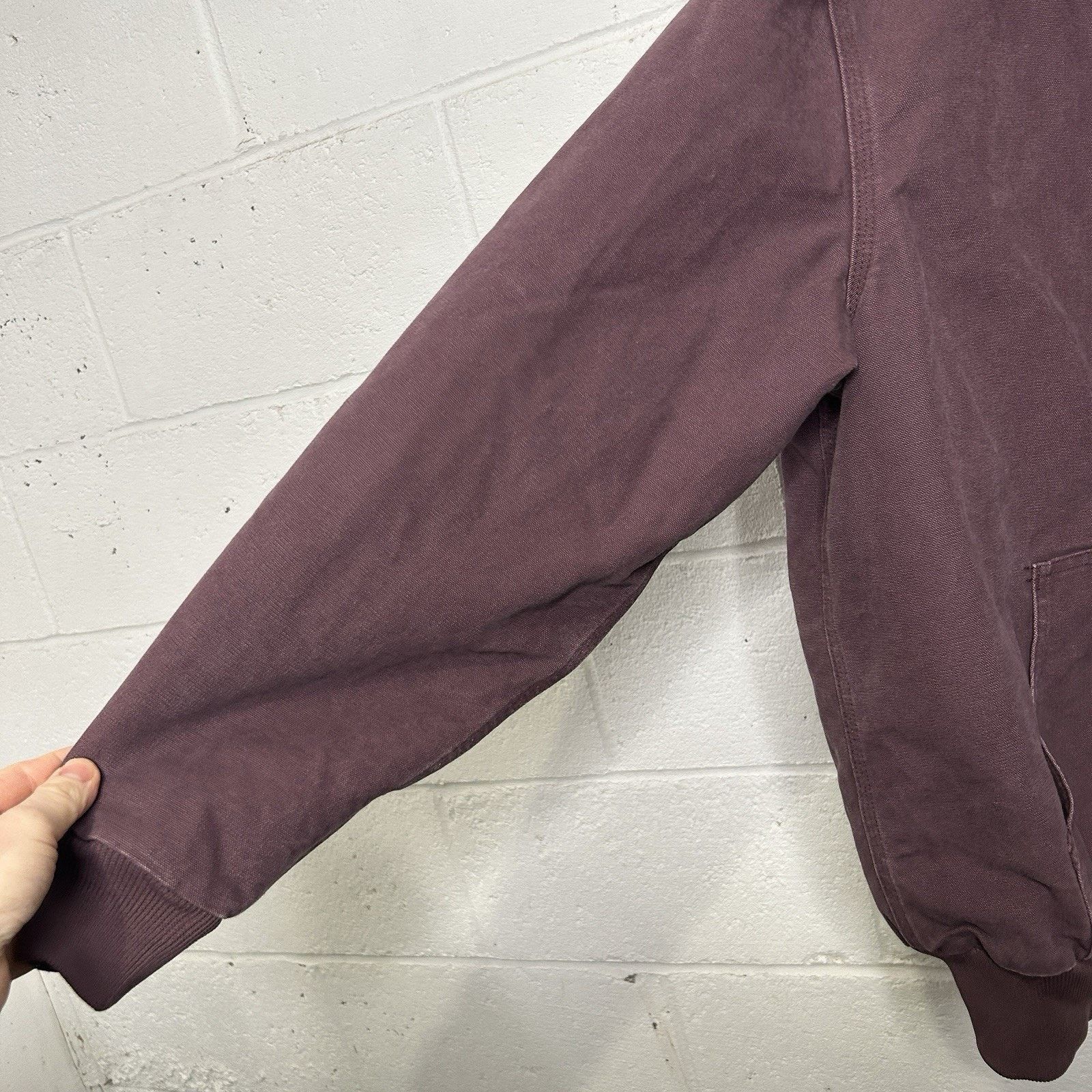 Carhartt Vintage Carhartt Quilted Active Jacket “Deep Plum” WJ130 DPM Size L / US 10 / IT 46 - 8 Thumbnail
