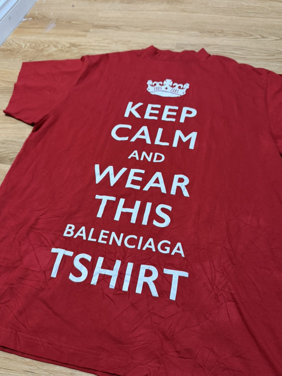 Balenciaga Balenciaga Keep Calm T shirt Red Size US L / EU 52-54 / 3 - 2 Thumbnail