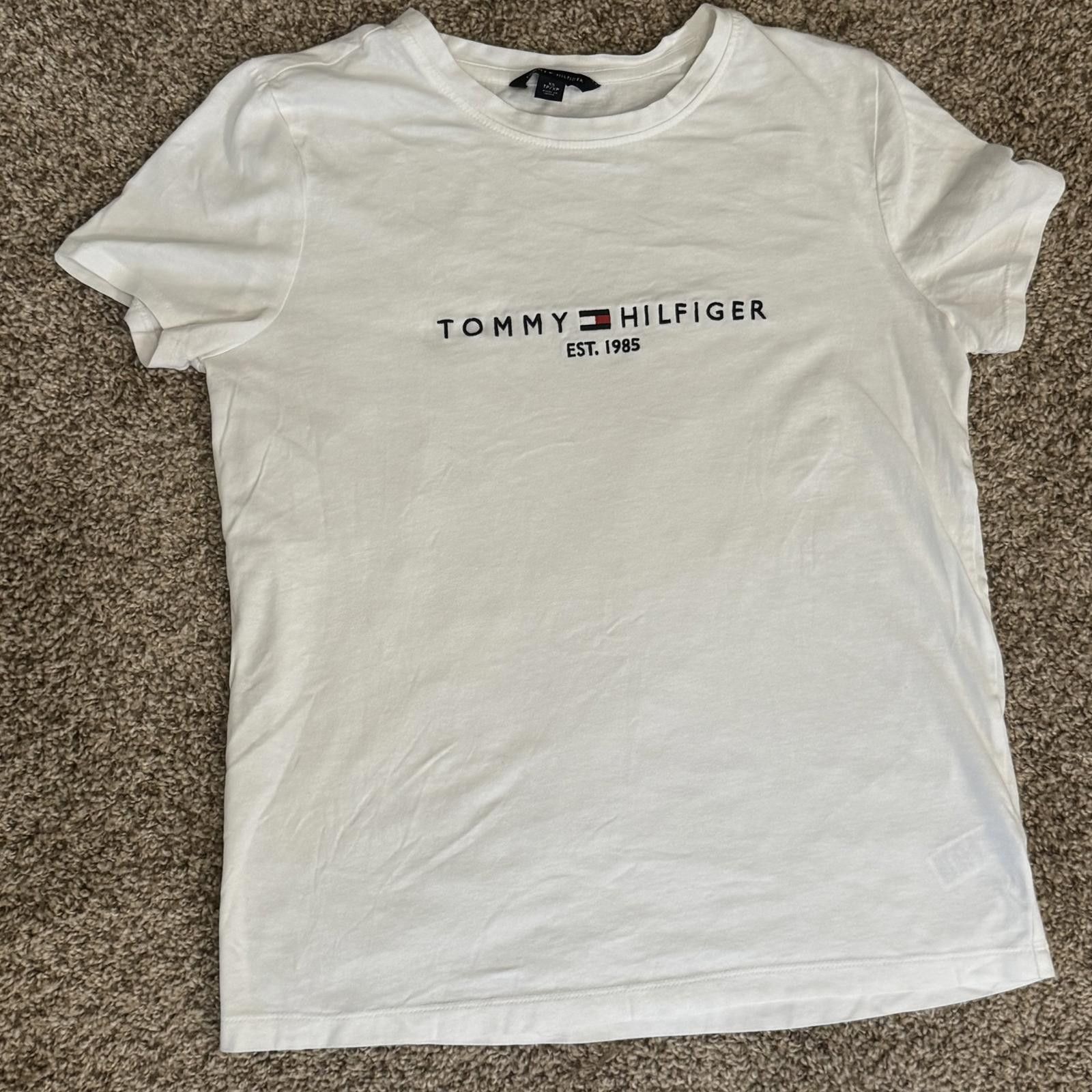 Tommy Hilfiger Tommy Hilfiger Embroidered White Logo T-Shirt Size XS / US 0-2 / IT 36-38 - 2 Thumbnail