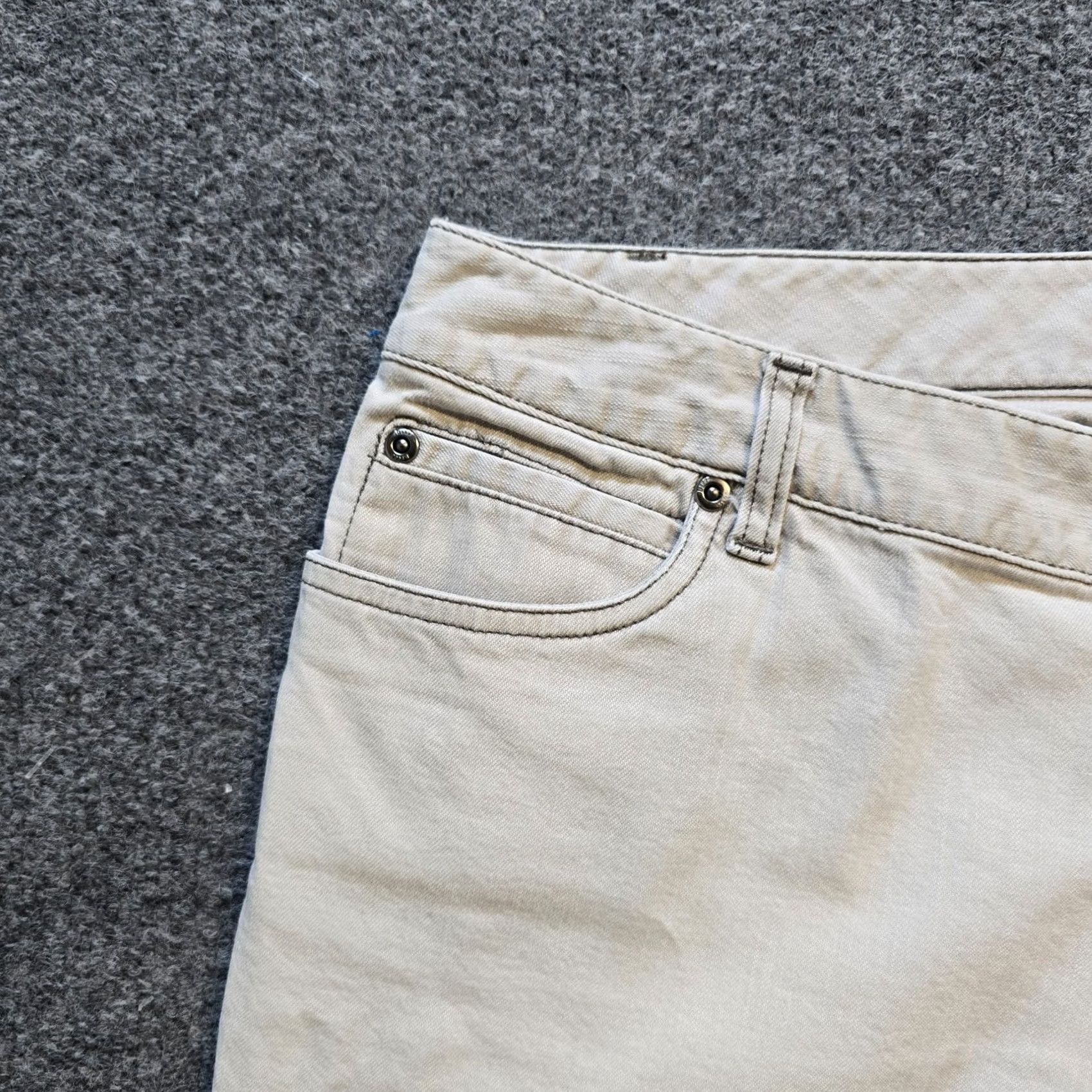 J. Jill J Jill Jeans Women 10 White Denim Slim Ankle Mid Rise Classic 5-Pocket Zipper Button Grayish-white Vintage? No Size 32" / US 10 / IT 46 - 3 Thumbnail