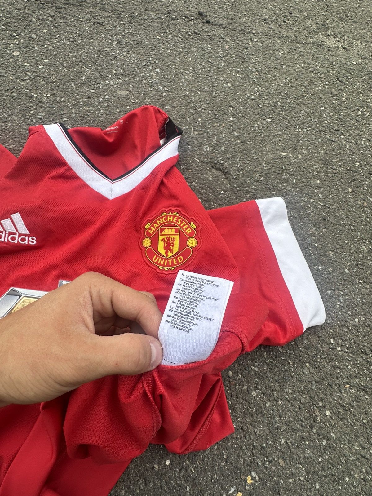 Adidas Adidas Manchester United 2015 Soccer Jersey Size US L / EU 52-54 / 3 - 6 Thumbnail