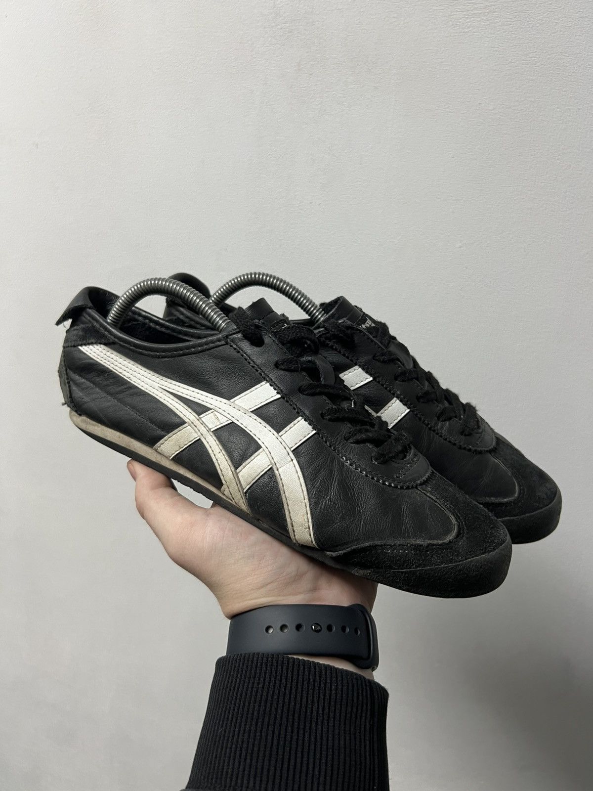 Asics Vintage Asics Tiger Onitsuka Sneakers shoes Size US 5 / EU 37 - 1 Thumbnail