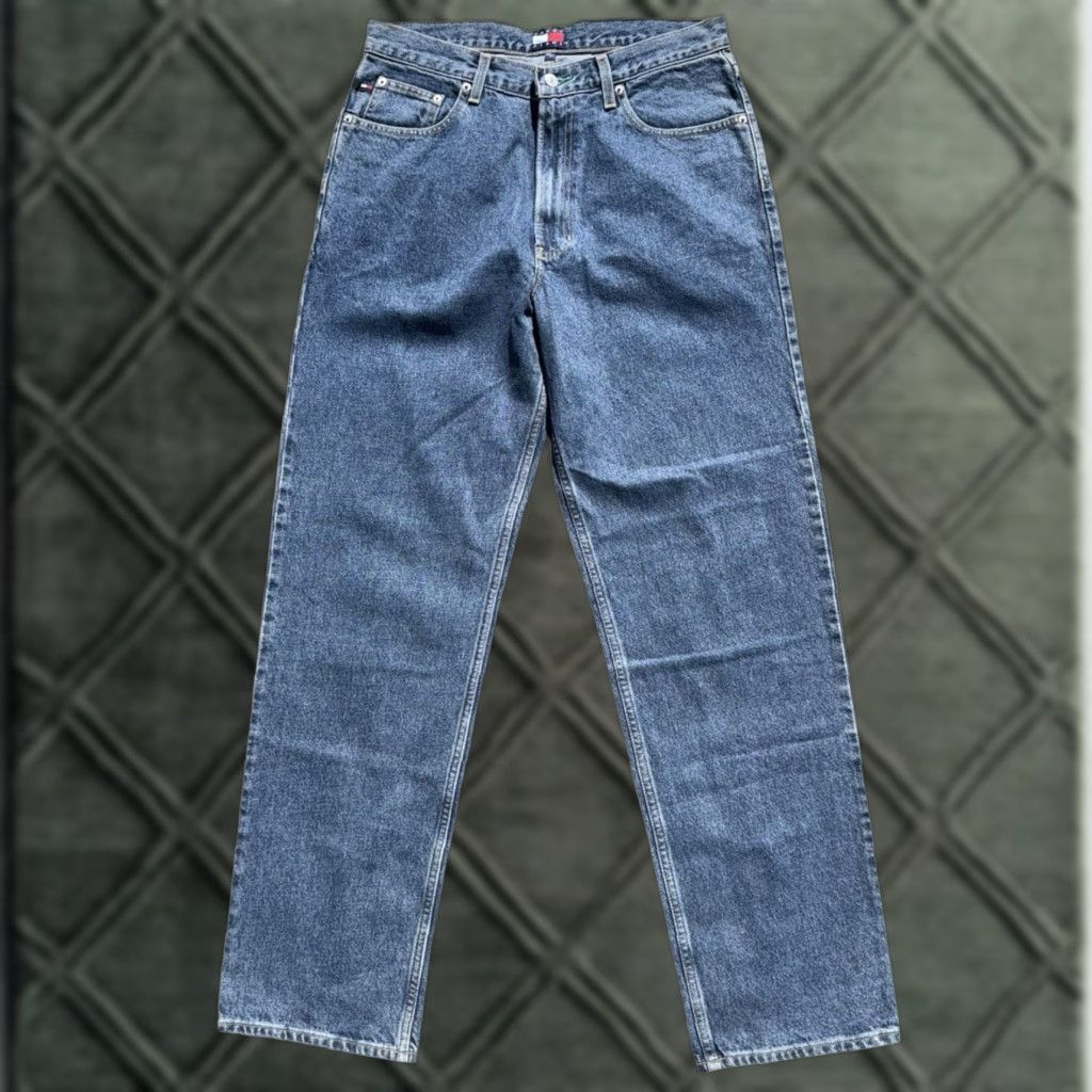 Tommy Hilfiger VINTAGE Tommy Hilfiger Jeans Wide-Leg 90s 33x34 Light Wash Blue RARE Mens Size US 33 - 1 Thumbnail