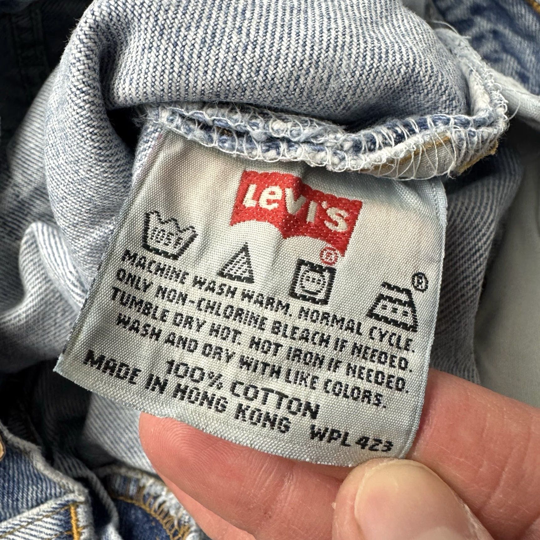 Levi's VINTAGE Levi's 501 Jeans Adult 33x32 Button Fly Straight Mens Blue 90s Denim Size US 33 - 5 Thumbnail