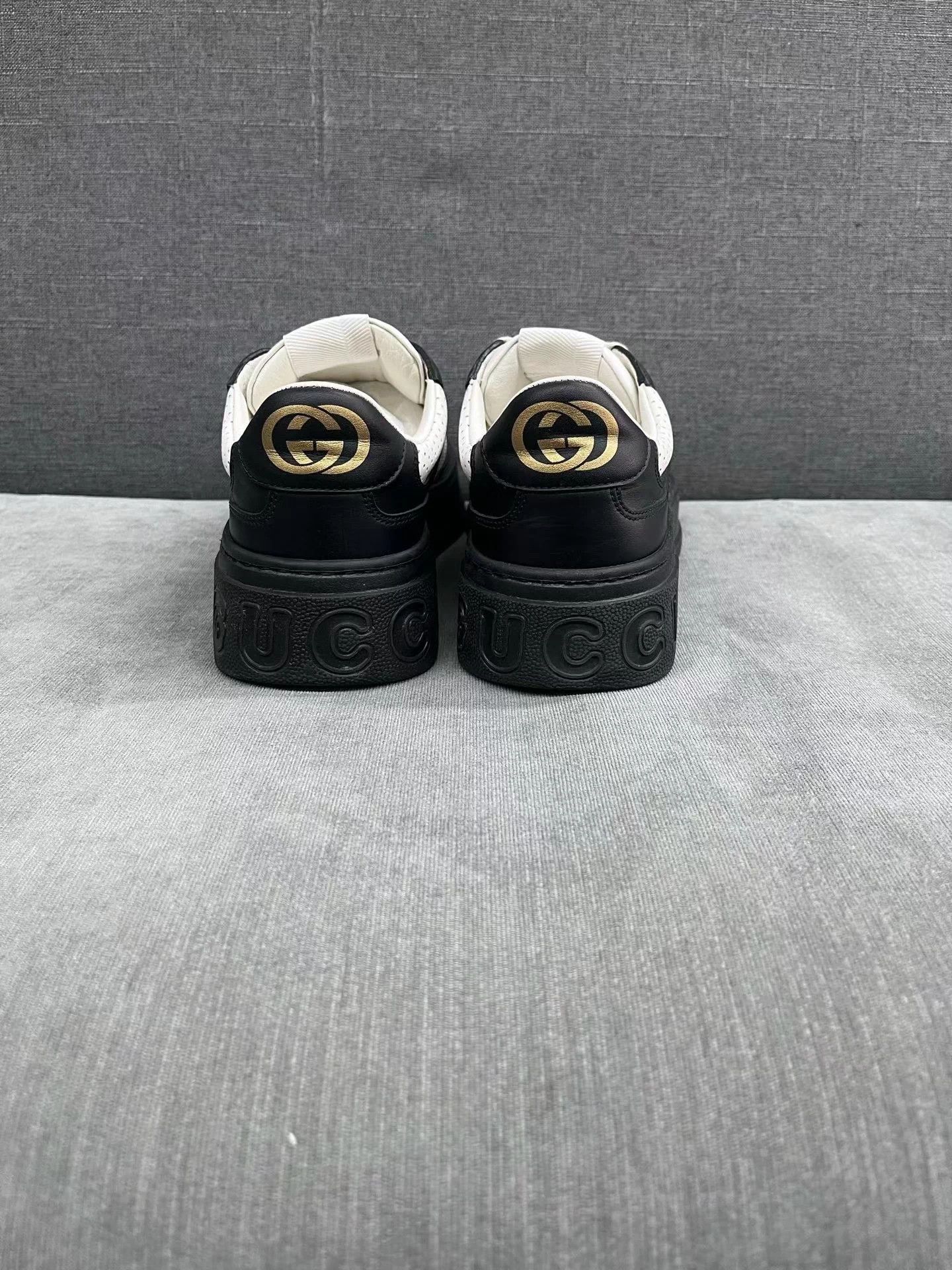 Gucci GUCCI Panda Sneakers Black White 38 Size US 8 / IT 38 - 3 Thumbnail