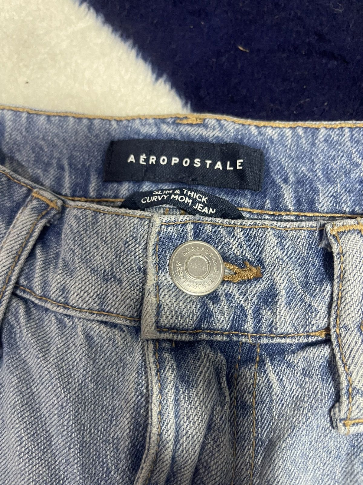 Aeropostale Aeropostale Distressed Jeans (14) Size 29" - 5 Thumbnail