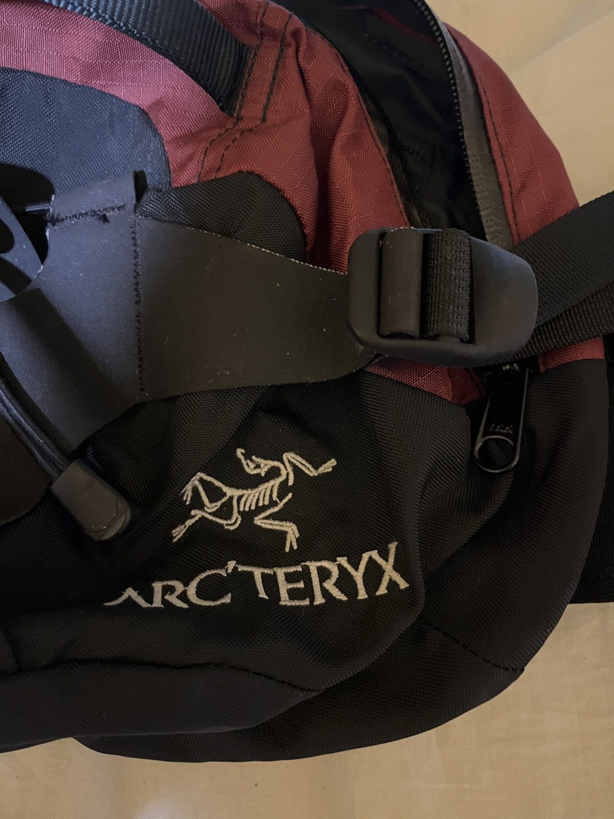 Arc'teryx Rare Arc'teryx Q5 Lumbar Pack Bag Vintage Waist Q10 Sling Size ONE SIZE - 8 Thumbnail