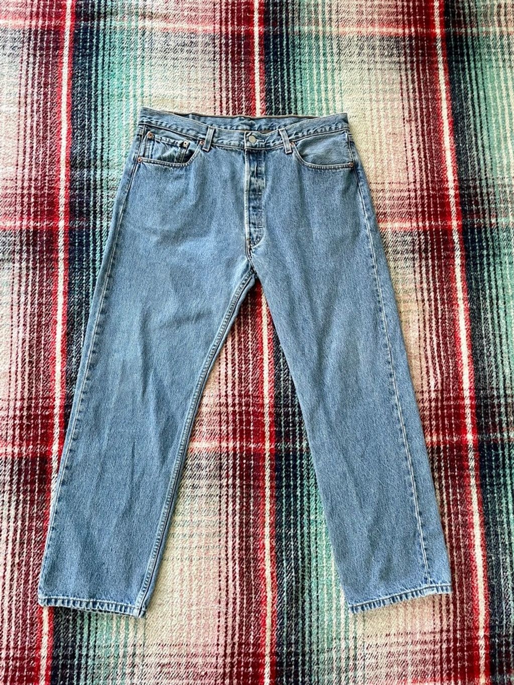 Levi's 00s Levi’s 501 Straight Fit Jeans 35x29 Size US 35 - 1 Thumbnail