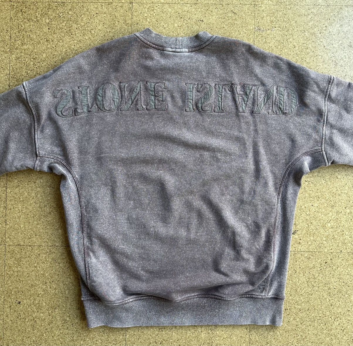Stone Island Stone Island Mens L Embroidered Sweater Size US L / EU 52-54 / 3 - 5 Thumbnail