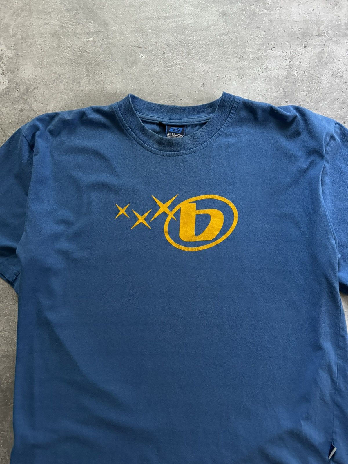 Billabong × Vintage Vintage Y2K Billabong Boarding Skate Blue T-Shirt Size US S / EU 44-46 / 1 - 2 Thumbnail