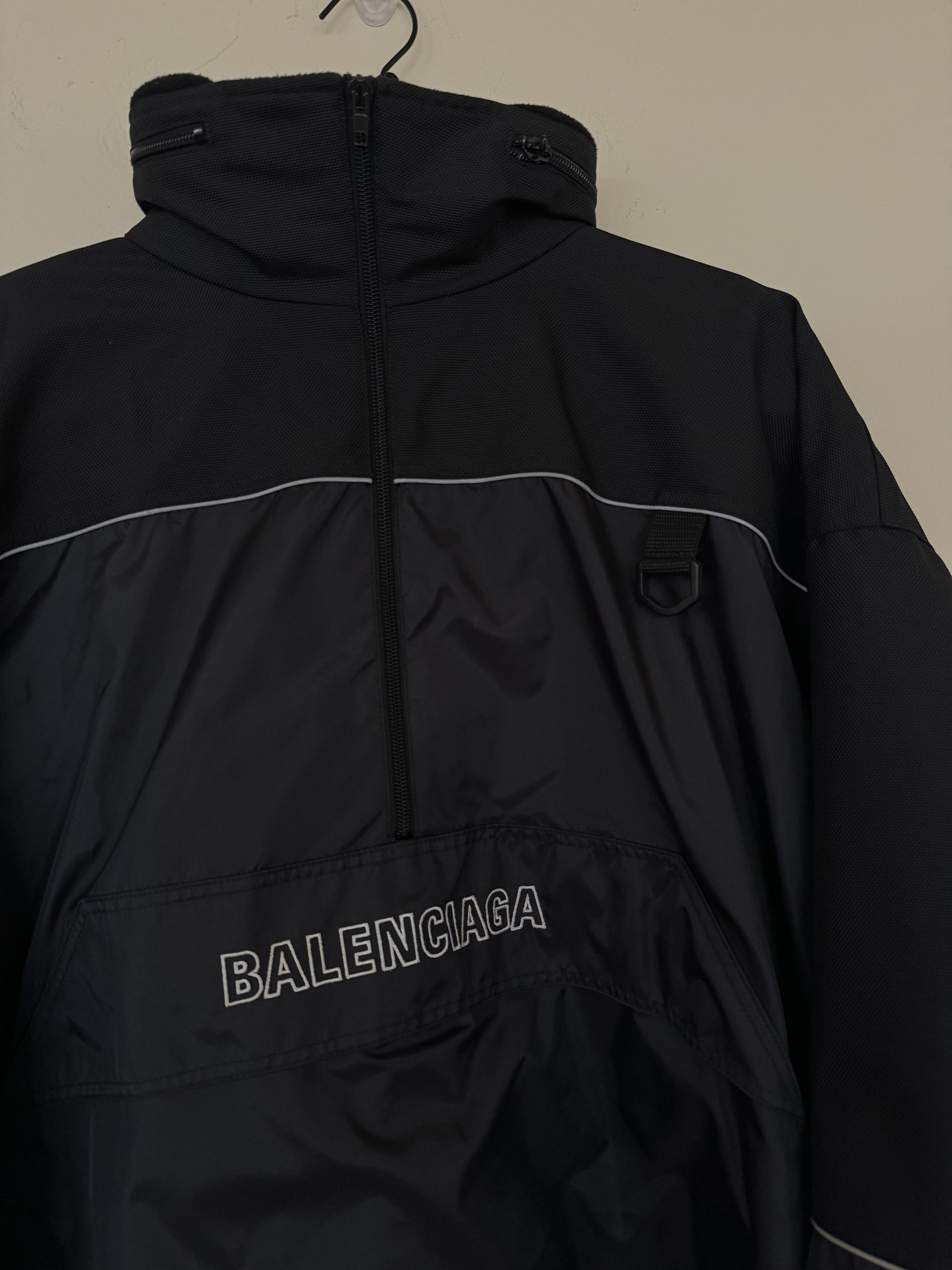 Balenciaga Balenciaga Half Zip Windbreaker Size US XL / EU 56 / 4 - 5 Thumbnail