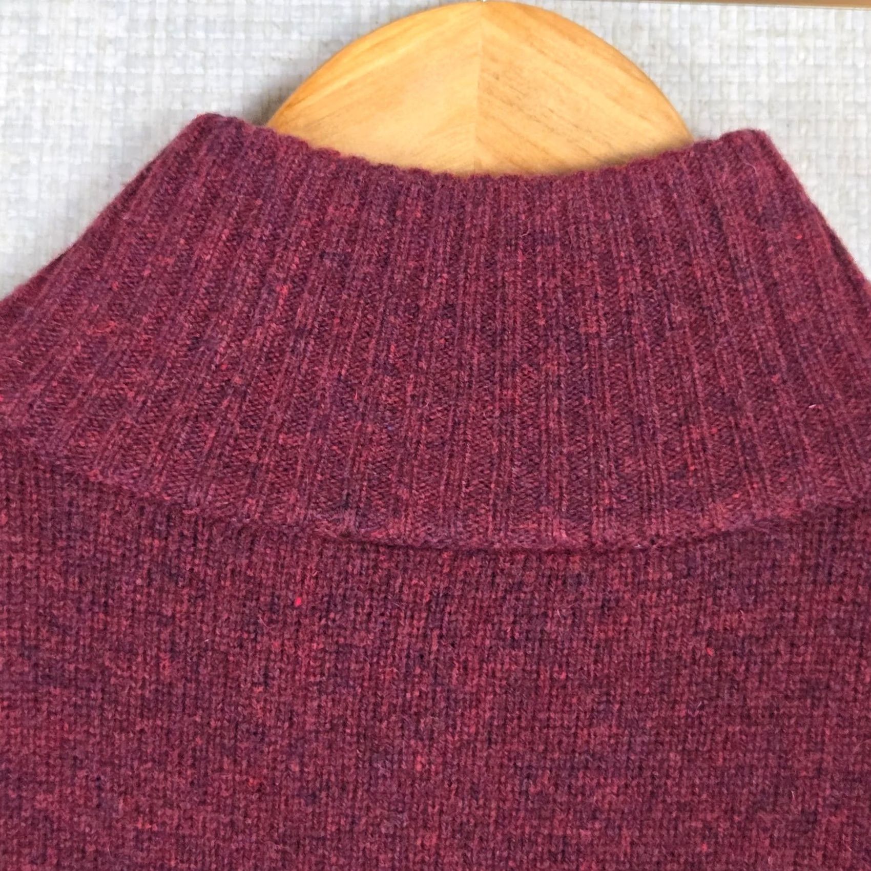 Rodd & Gunn Rodd & Gunn Sweater Shirt Mens L Oxblood Wool Nylon 1/4 Zip Mock Neck Pullover Wool Blend Leather? Size US L / EU 52-54 / 3 - 7 Thumbnail