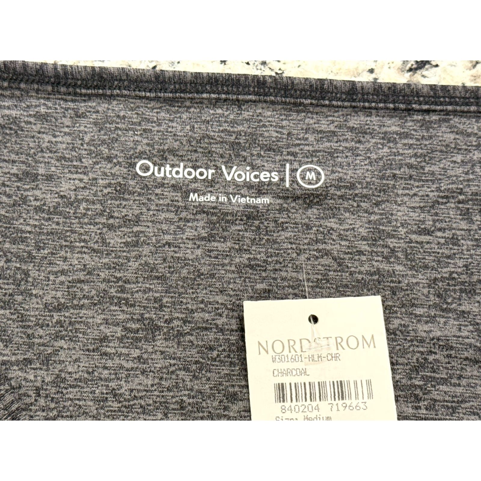 Outdoor Voices VINTAGE Outdoor Voices Women's Long Sleeve Top Cropped Activewear M Charcoal Gray Size ONE SIZE - 2 Thumbnail
