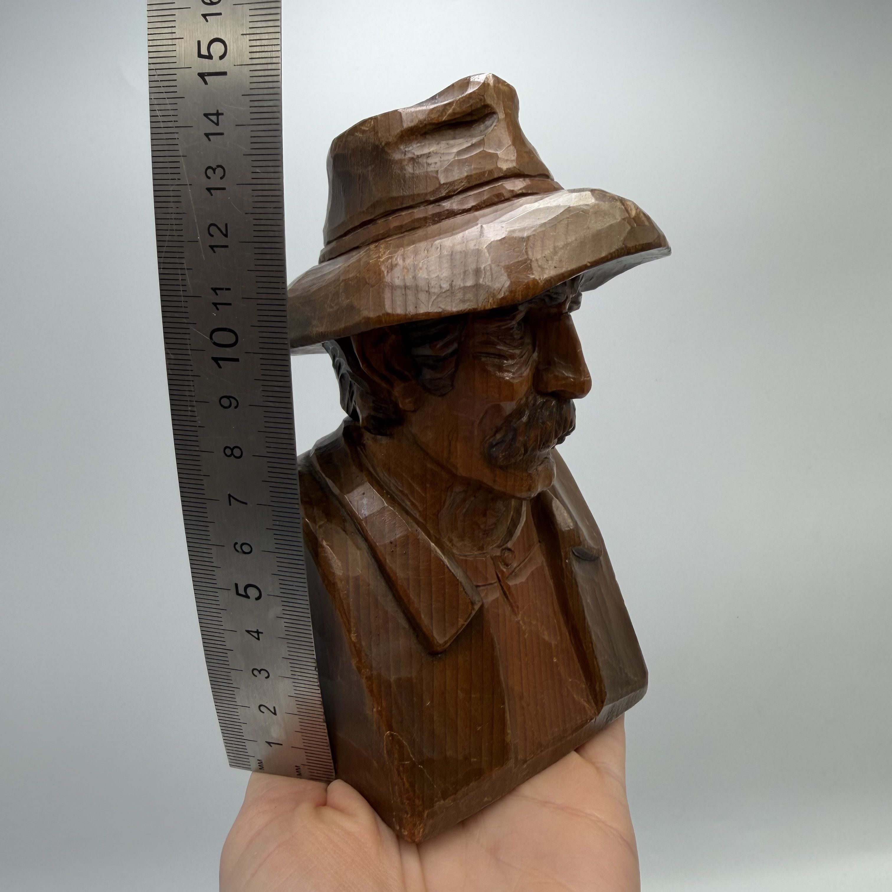 Vintage Antique Hand-Carved Wooden Hutsul Peasant Bust Folk Art Size ONE SIZE - 8 Thumbnail