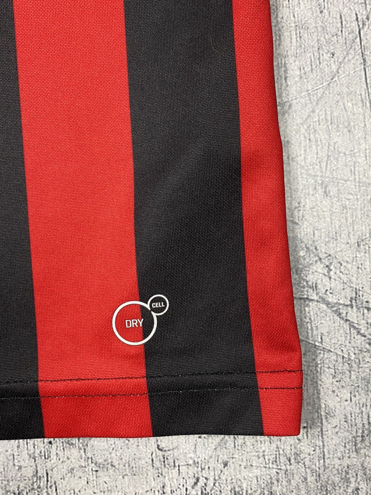 Puma × Vintage Puma AC Milan 2018 2019 Home Soccer Jersey Tee Size US M / EU 48-50 / 2 - 10 Thumbnail