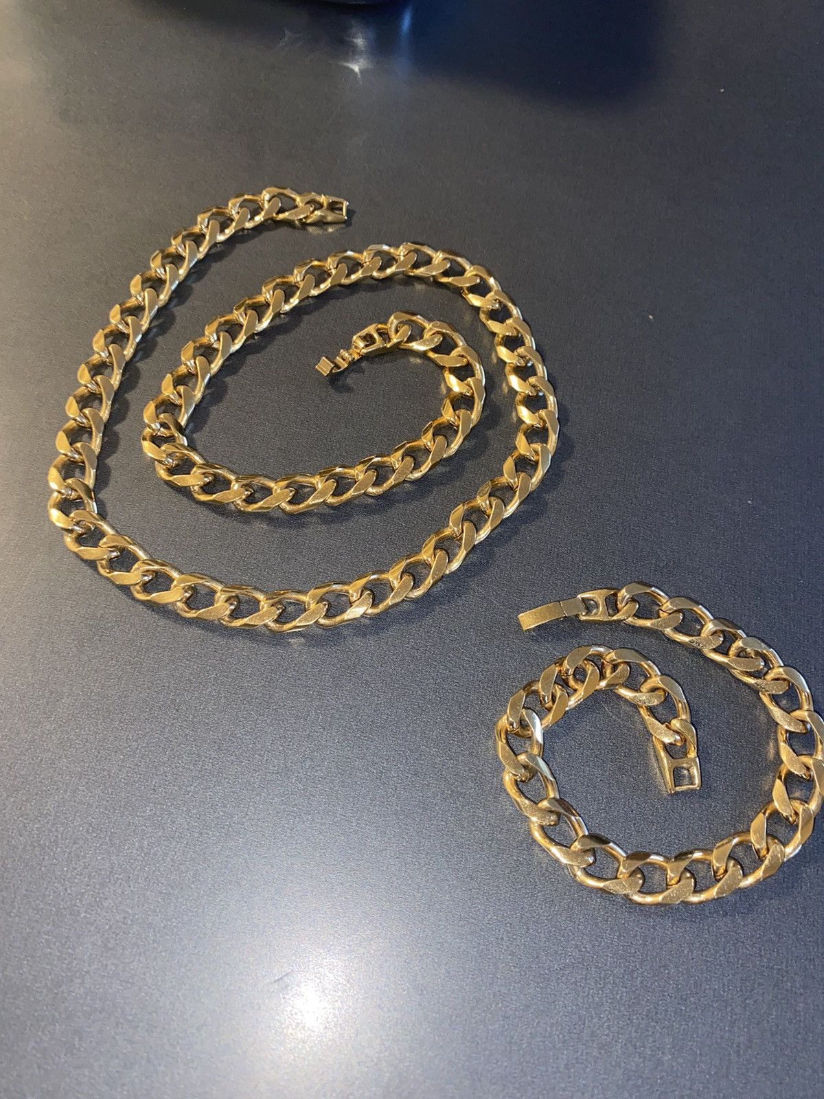 Jewelry Hollow Cuban Bracelet Gold Plated 9" Size ONE SIZE - 25 Thumbnail