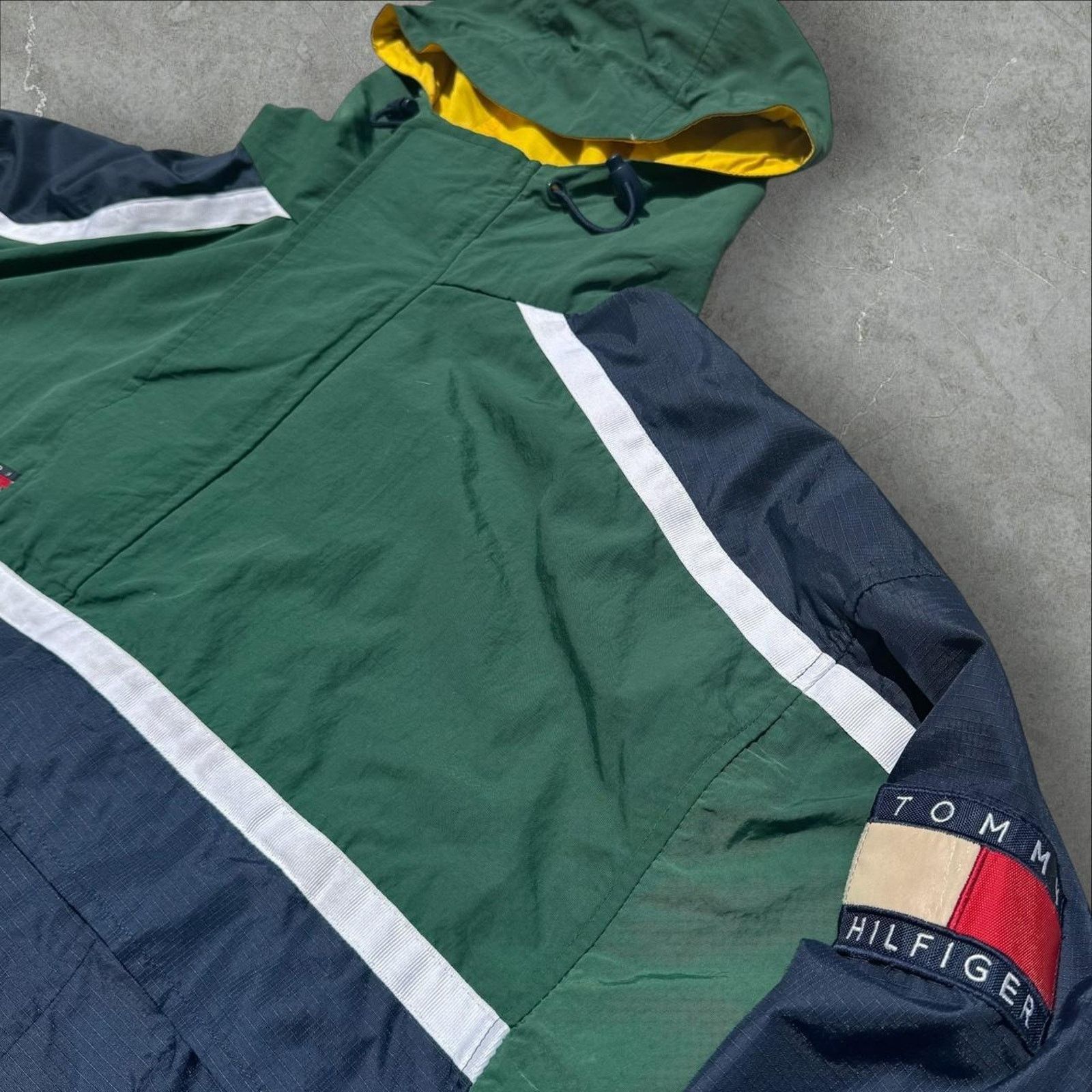 Tommy Hilfiger Vintage tommy hilfiger sailing Size US XL / EU 56 / 4 - 3 Thumbnail