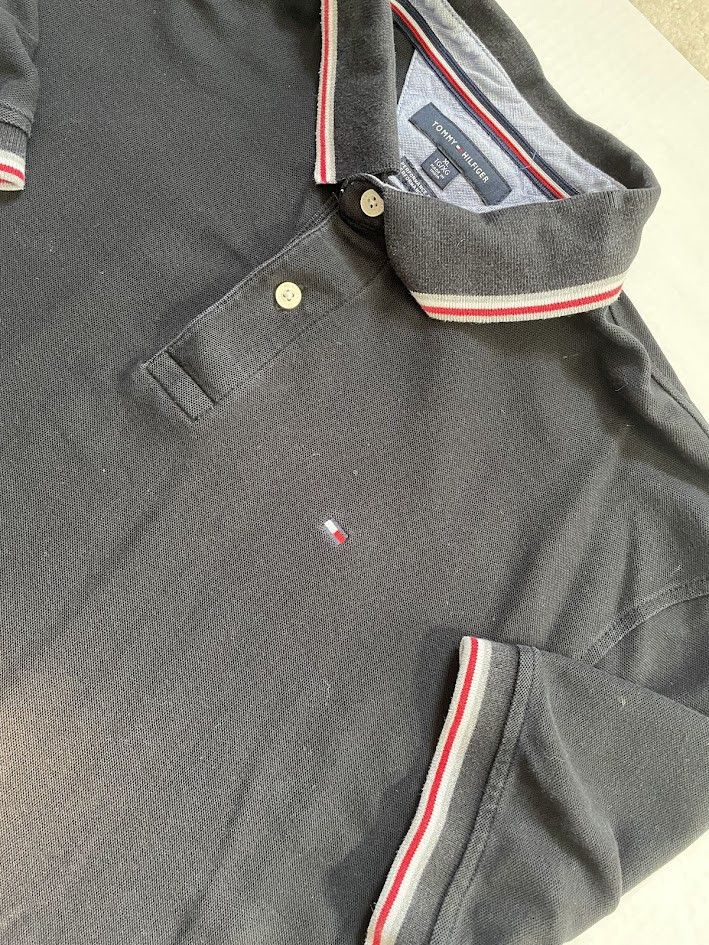 Tommy Hilfiger Tommy Hilfiger Polo Stripe Collar Size US XL / EU 56 / 4 - 2 Thumbnail