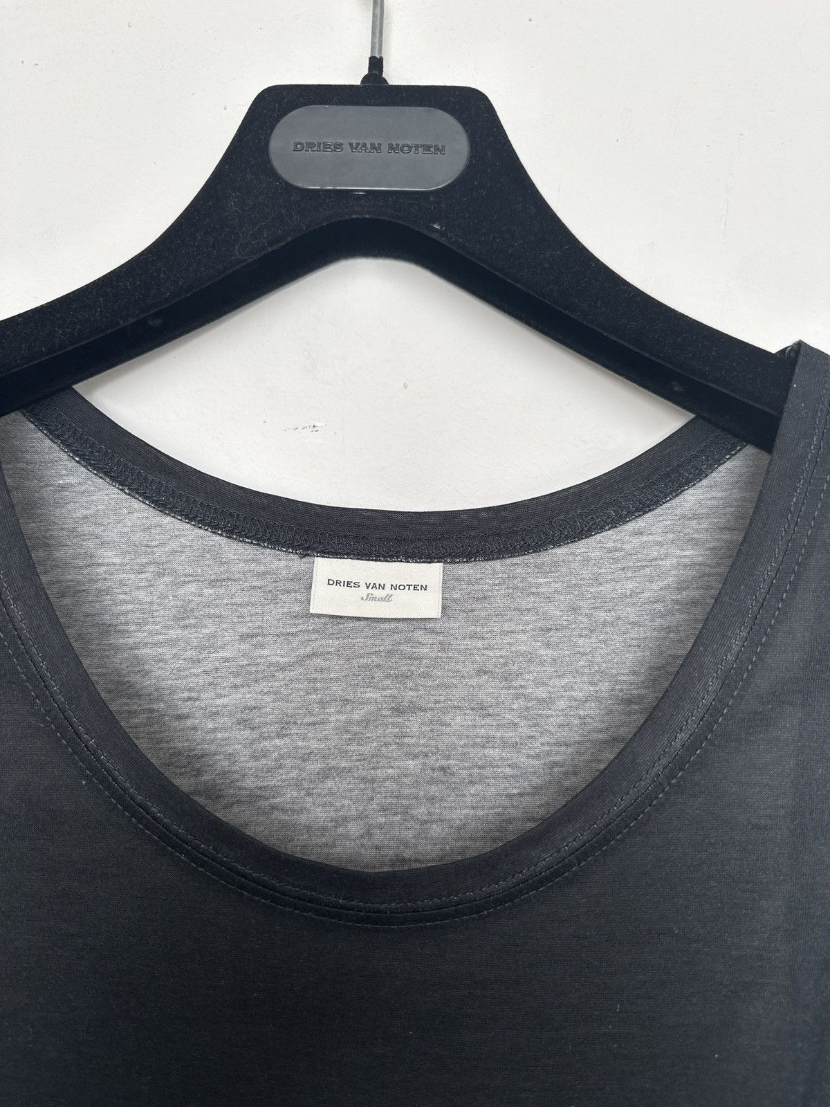 Dries Van Noten Dries Van Noten "archive " top Size US S / EU 44-46 / 1 - 3 Thumbnail