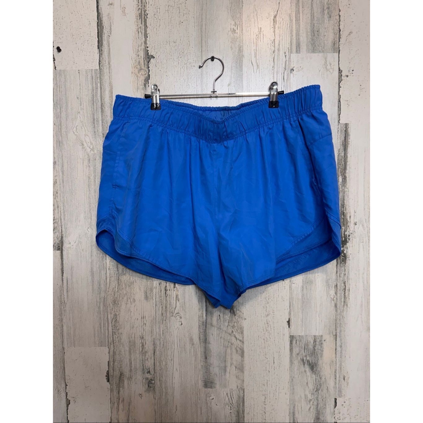 Athletic Works Athletic Works Blue Running Shorts Women’s XXL (20) — Lined Lightweight Activewear Size 34" / US 12 / IT 48 - 1 Thumbnail