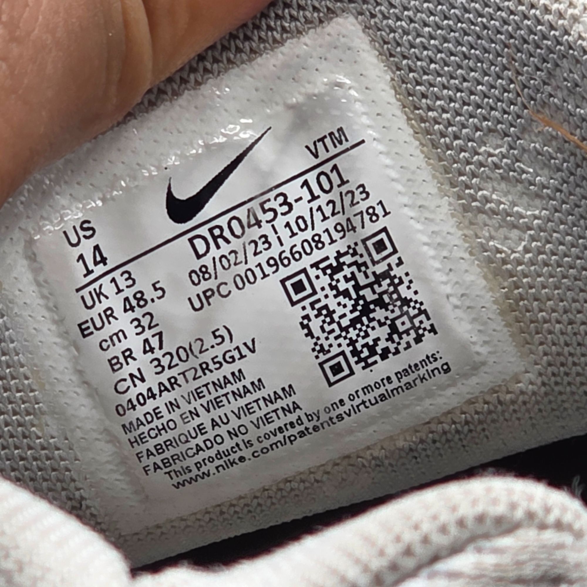 Nike Nike Air Max Pulse White Mens Size 14 Athletic Shoes Walking Size US 14 / EU 47 - 6 Thumbnail