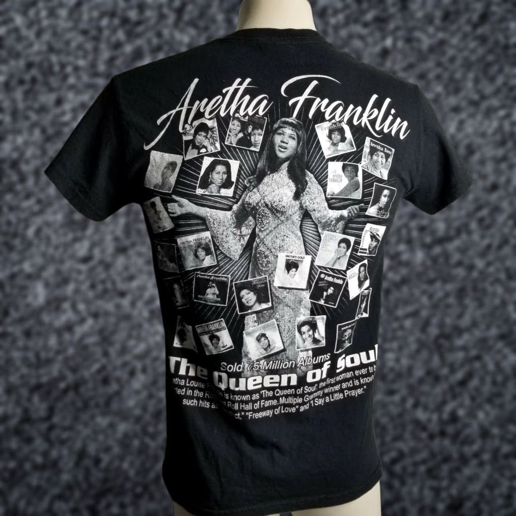 Gildan Mens S Aretha Franklin The Queen Of Soul 2018 Respect RIP Double Sided T Shirt Size US S / EU 44-46 / 1 - 1 Thumbnail