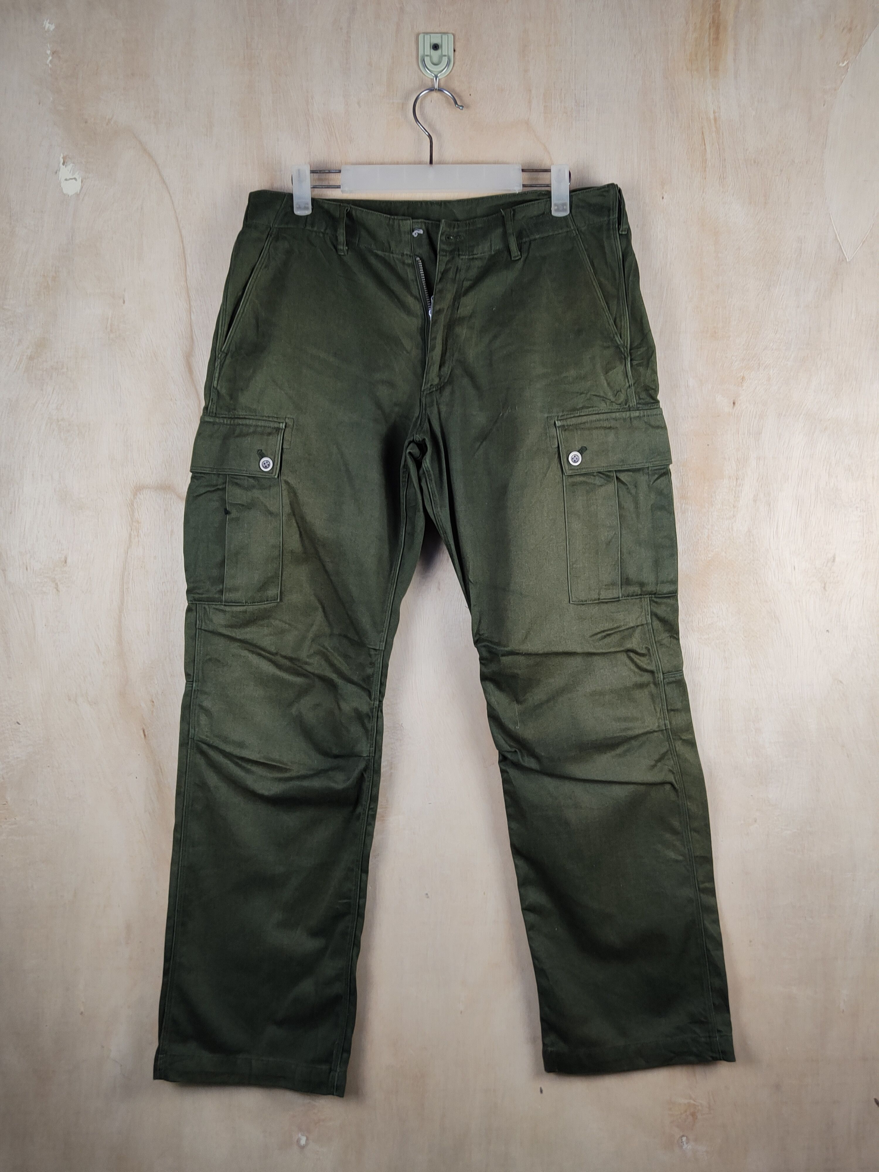 image of Beauty Youth x United Arrows Beauty&youth Green Multipocket Tactical Cargo Pants S2418 in Dark Gree