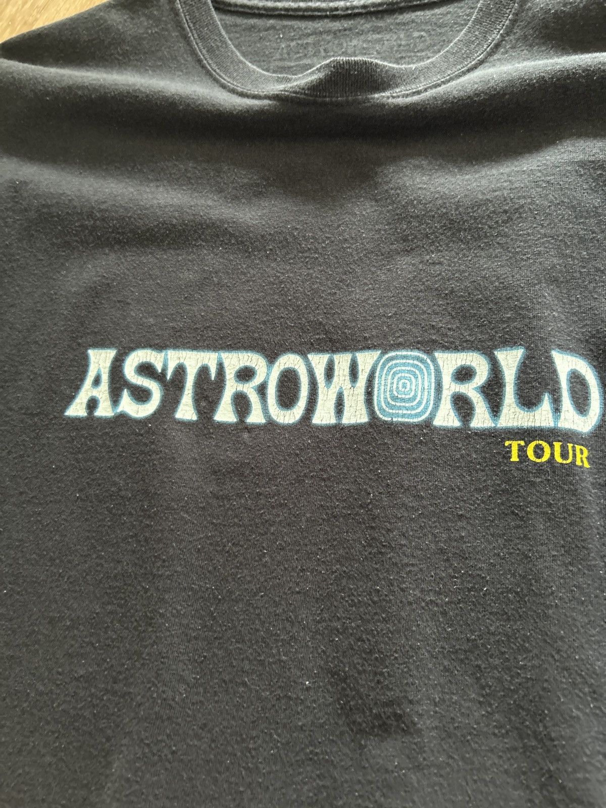 Travis Scott astroworld tour tee Size US M / EU 48-50 / 2 - 5 Thumbnail