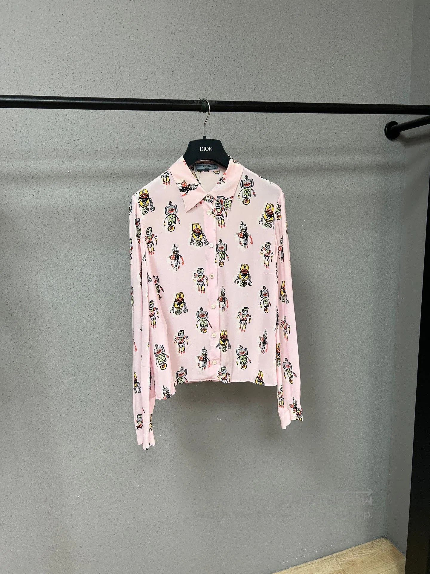 Prada Prada Robot Print Shirt. Size US S / EU 44-46 / 1 - 1 Thumbnail