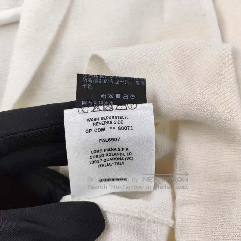 Loro Piana Loro Piana Wool Solid V-Neck Sweater - White Size XS / US 0-2 / IT 36-38 - 6 Thumbnail
