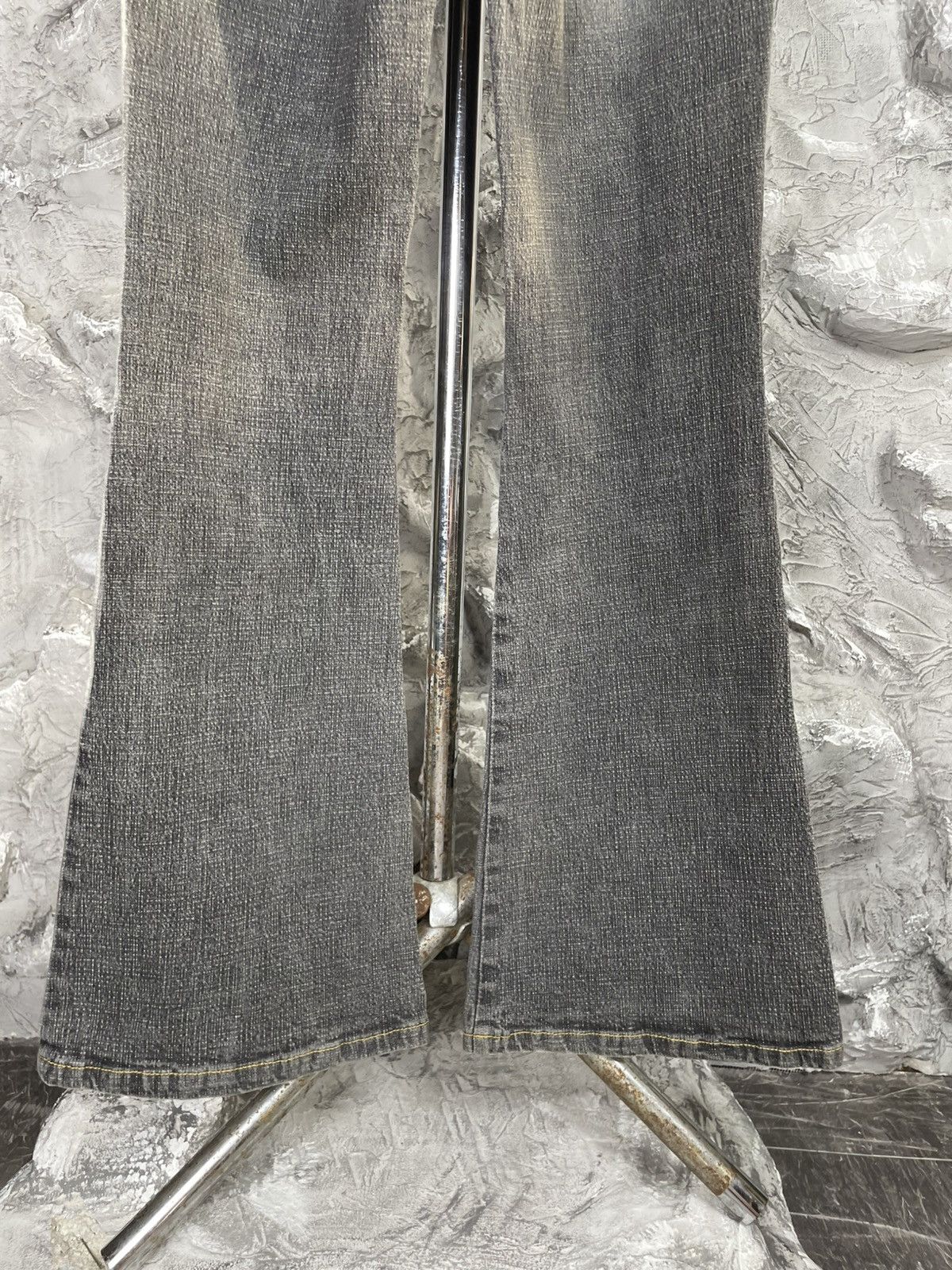 Hysteric Glamour 2000s Textured Fade Flared Jeans Y2K Japanese LGB DG style Size 30" / US 8 / IT 44 - 8 Thumbnail