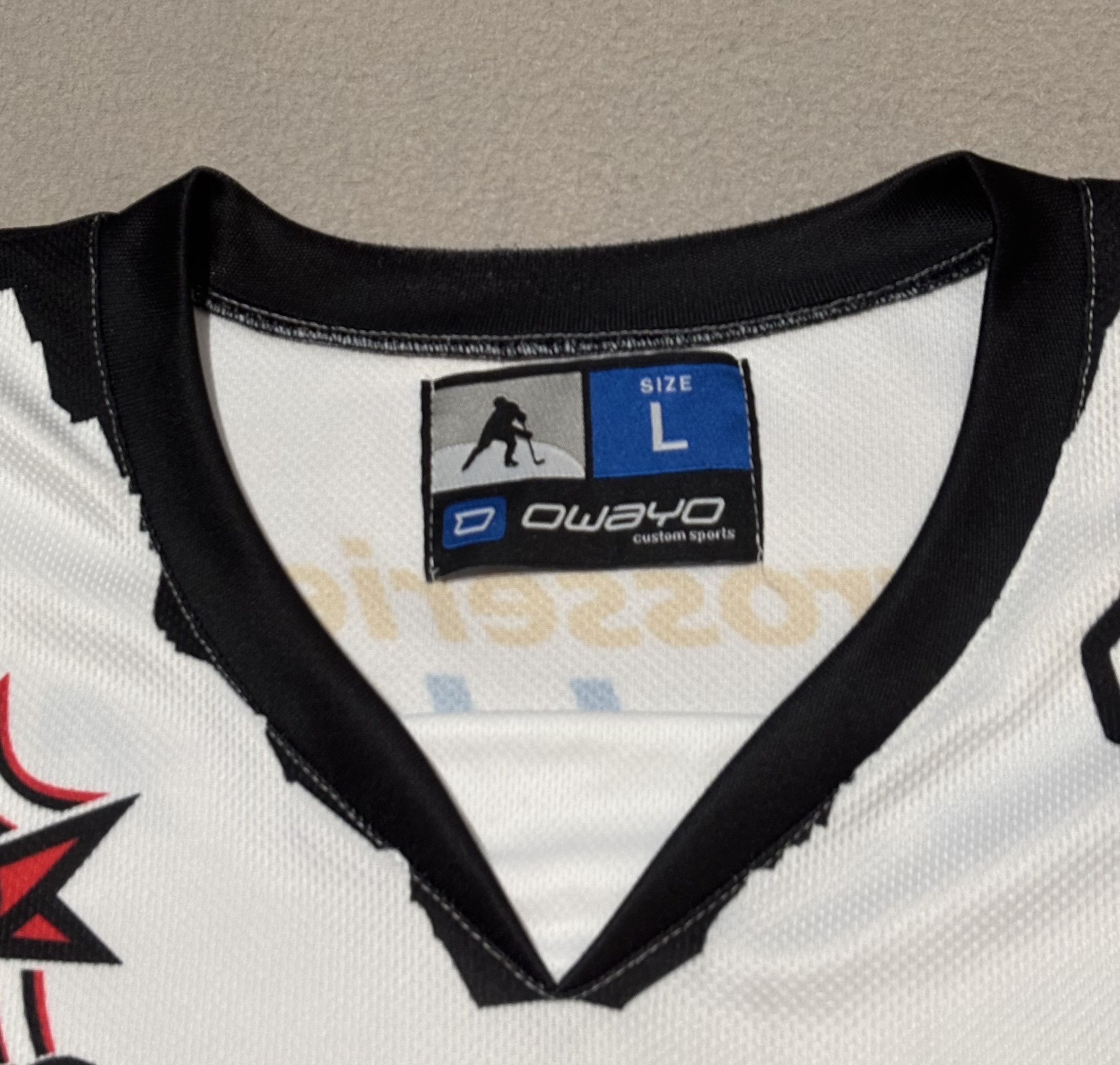 Other EHC Sursee #46 Owayo Hockey Jersey Size L Size US L / EU 52-54 / 3 - 22 Thumbnail