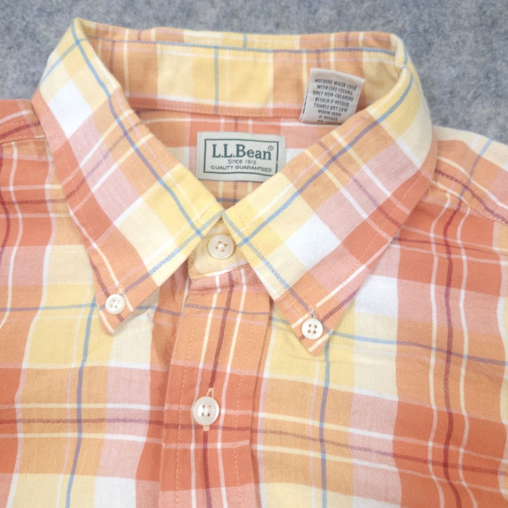 Vintage LL Bean Shirt Mens Large Orange Plaid Long Sleeve Button Up Outdoor Casual Size US L / EU 52-54 / 3 - 2 Thumbnail