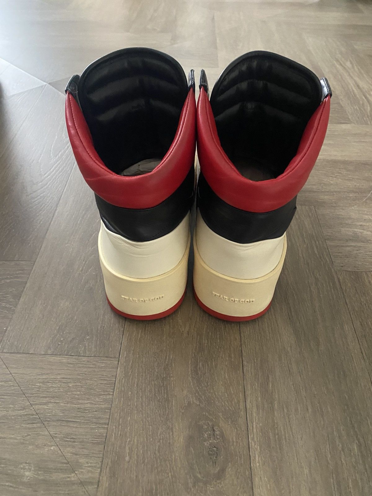 Fear of God Fear of God Basketball Sneaker Size US 8 / EU 41 - 7 Thumbnail