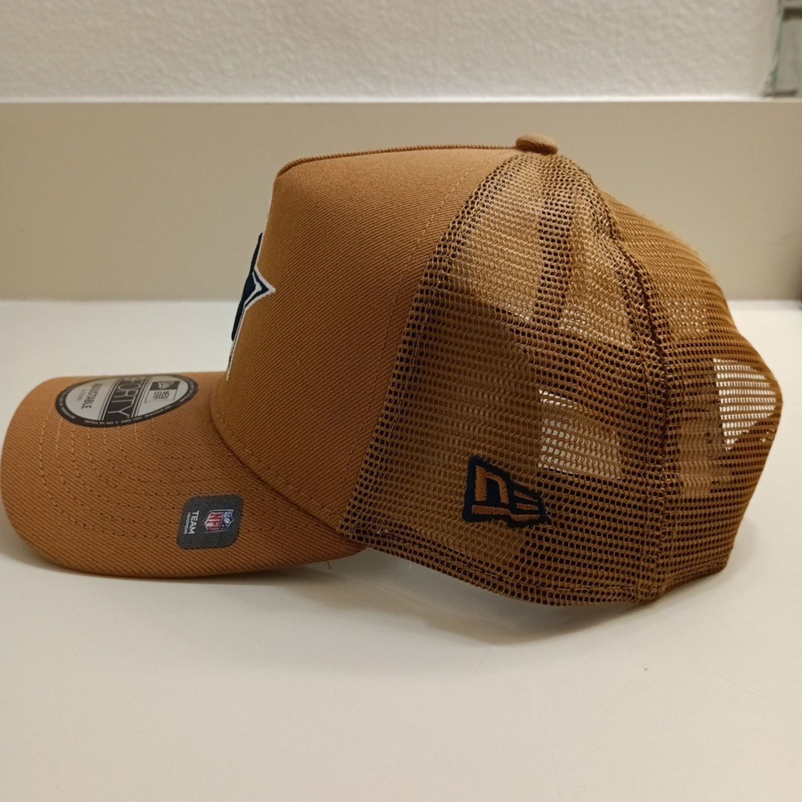 New Era Dallas Cowboys New Era 9Forty Adjustable Trucker Hat Brown Size ONE SIZE - 4 Thumbnail