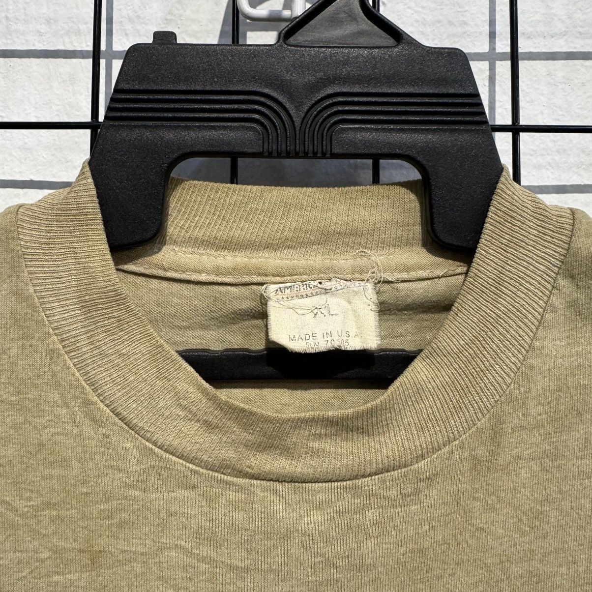VINTAGE 1992 Camel Cigarettes Military camo Pocket Tee