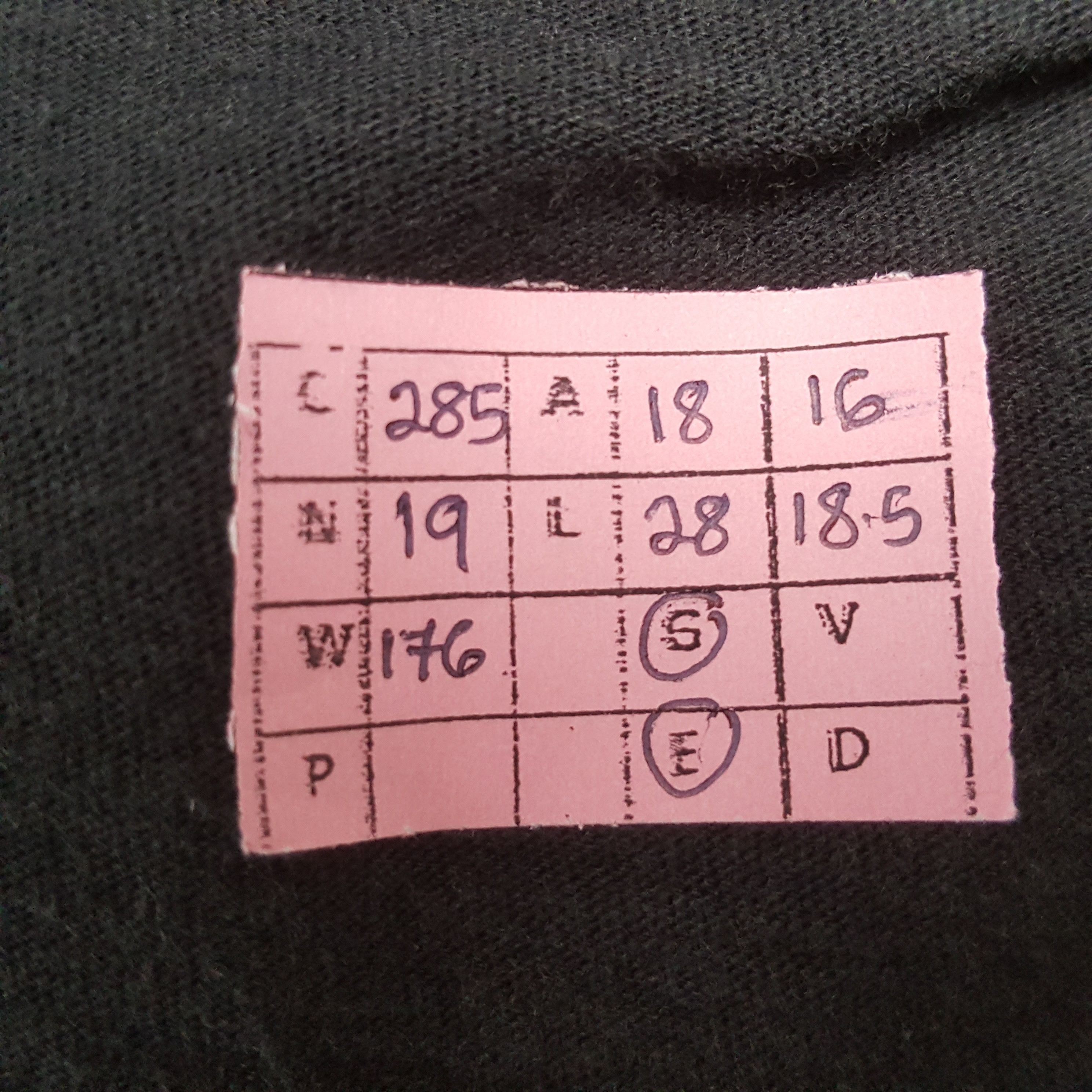 Undercover × Uniqlo UNIQLO UNDERCOVER Japanese Brand Tshirt C285N19 Size US S / EU 44-46 / 1 - 10 Thumbnail