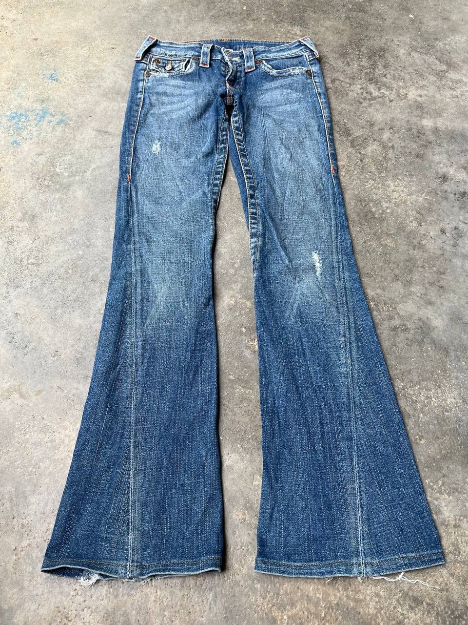 True Religion VINTAGE TRUE RELIGION FLARED JEANS MADE IN USA Size US 32 / EU 48 - 4 Thumbnail