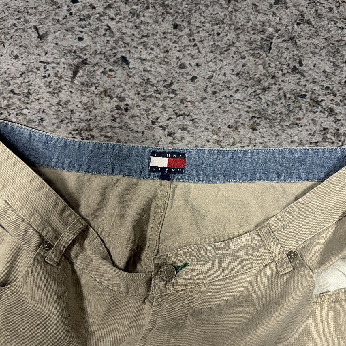Vintage Vintage Tommy Hilfiger Tan Khaki Carpenter Pants ERD Grunge Size US 40 / EU 56 - 7 Thumbnail