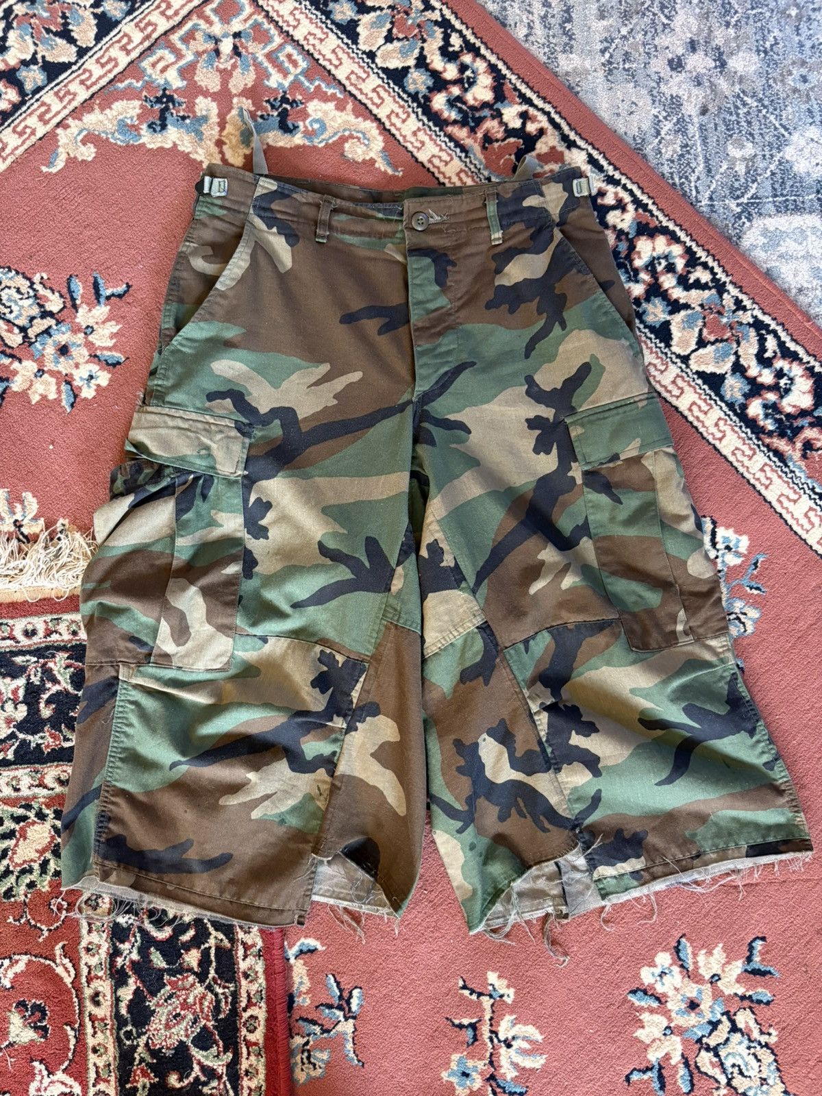パンツ JOSHUA JAMAL WOODLAND CAMONBHD SHORT Joshua Jamal Woodland Camo NBHD Shorts – Justin Reed