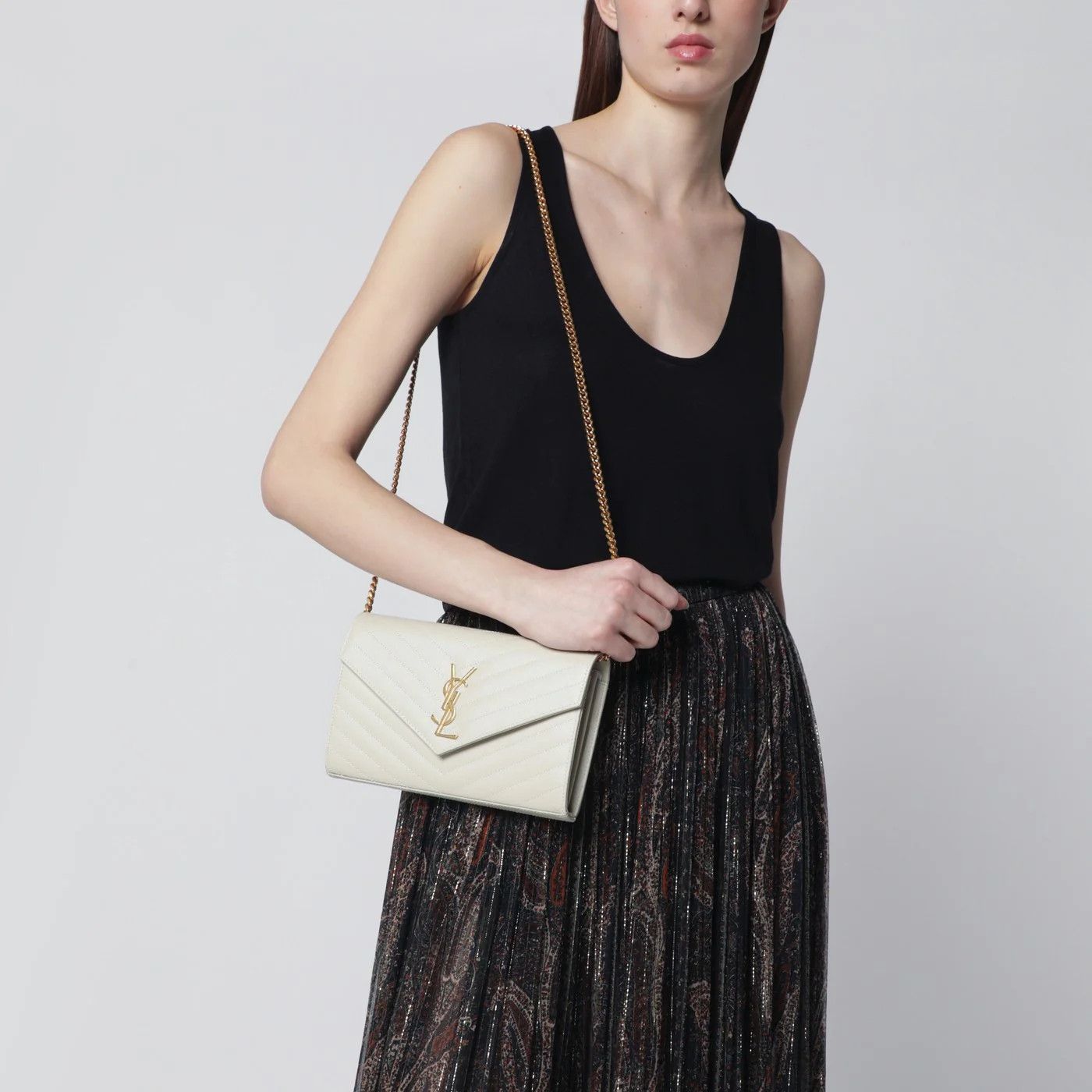 Saint Laurent Paris o1d2blof0526 Size: OS / Cassandre Chain Pouch in Cream Size ONE SIZE - 2 Thumbnail