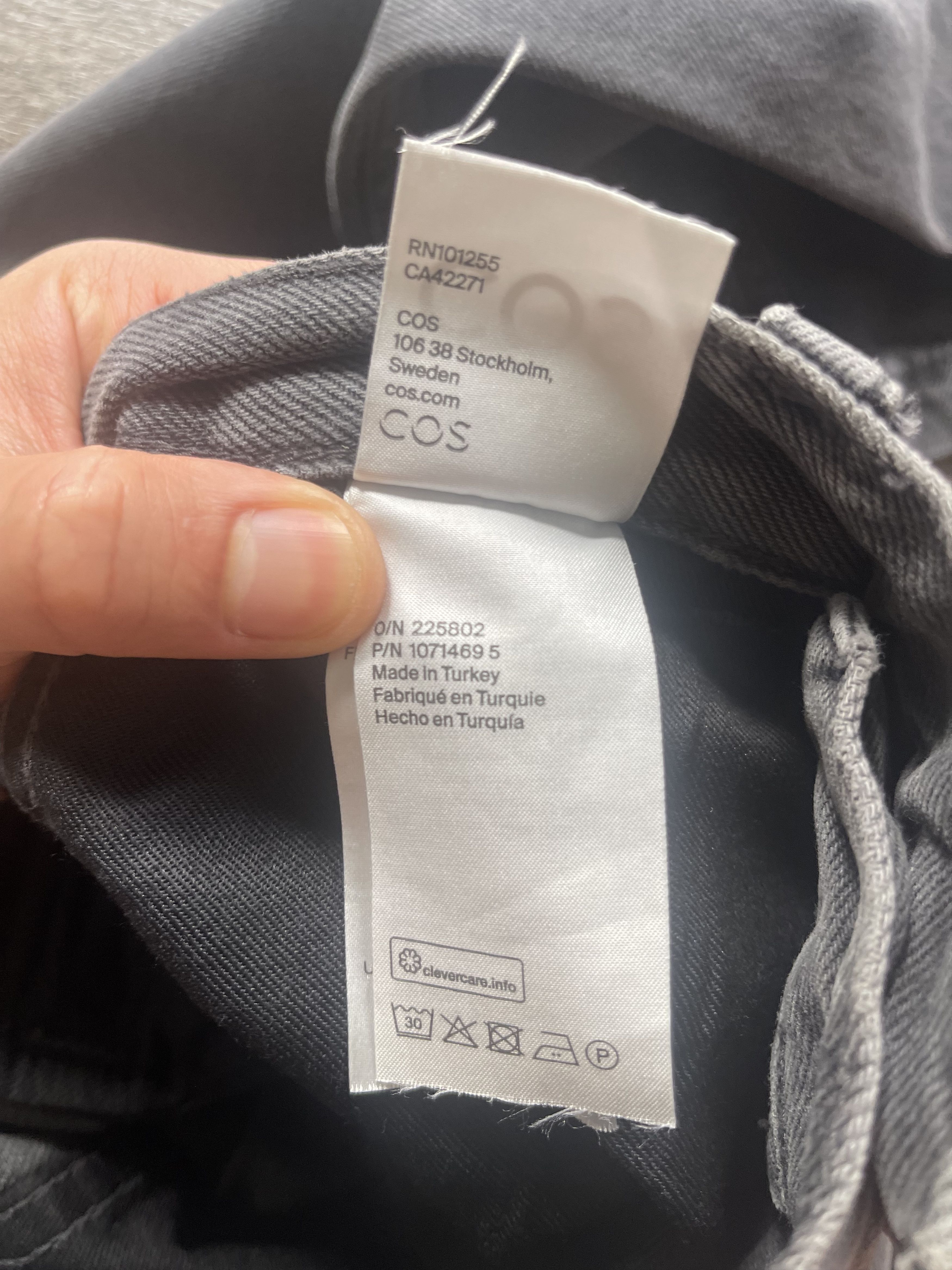 Cos COS Cargo Jeans in Dark Gray size 32/30 Size US 32 / EU 48 - 10 Thumbnail
