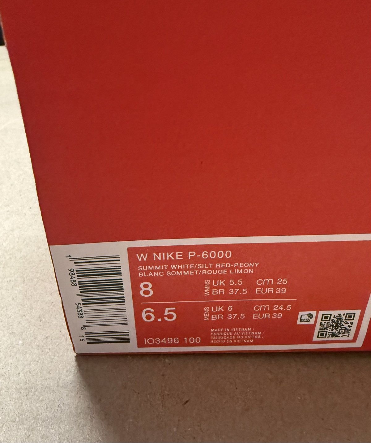 Nike Nike P-6000 Summit White Women’s size 8 running shoes NEW! Size US 8 / IT 38 - 6 Thumbnail