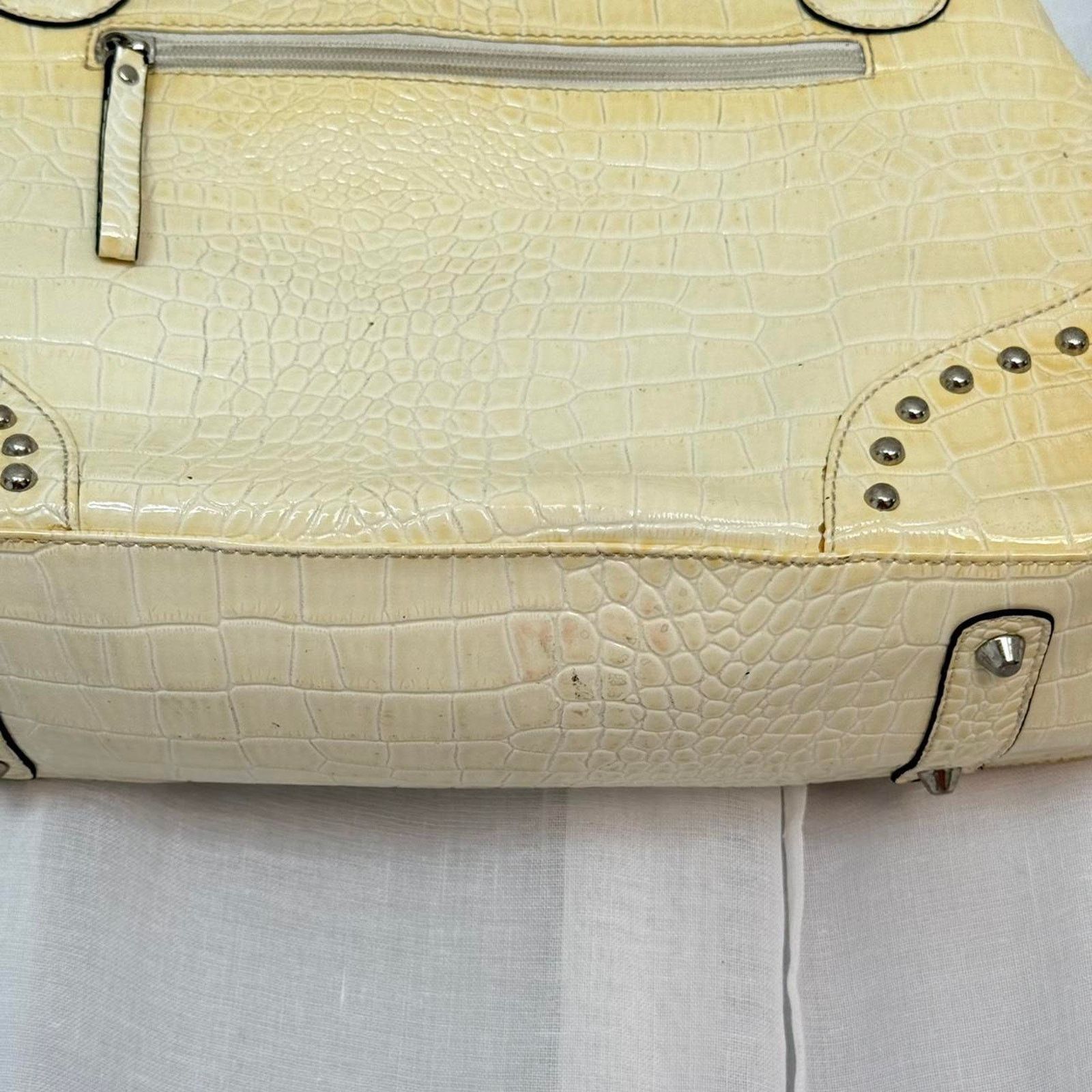 Vintage Y2K croc embossed oversized hobo shoulder bag studded Size ONE SIZE - 7 Thumbnail