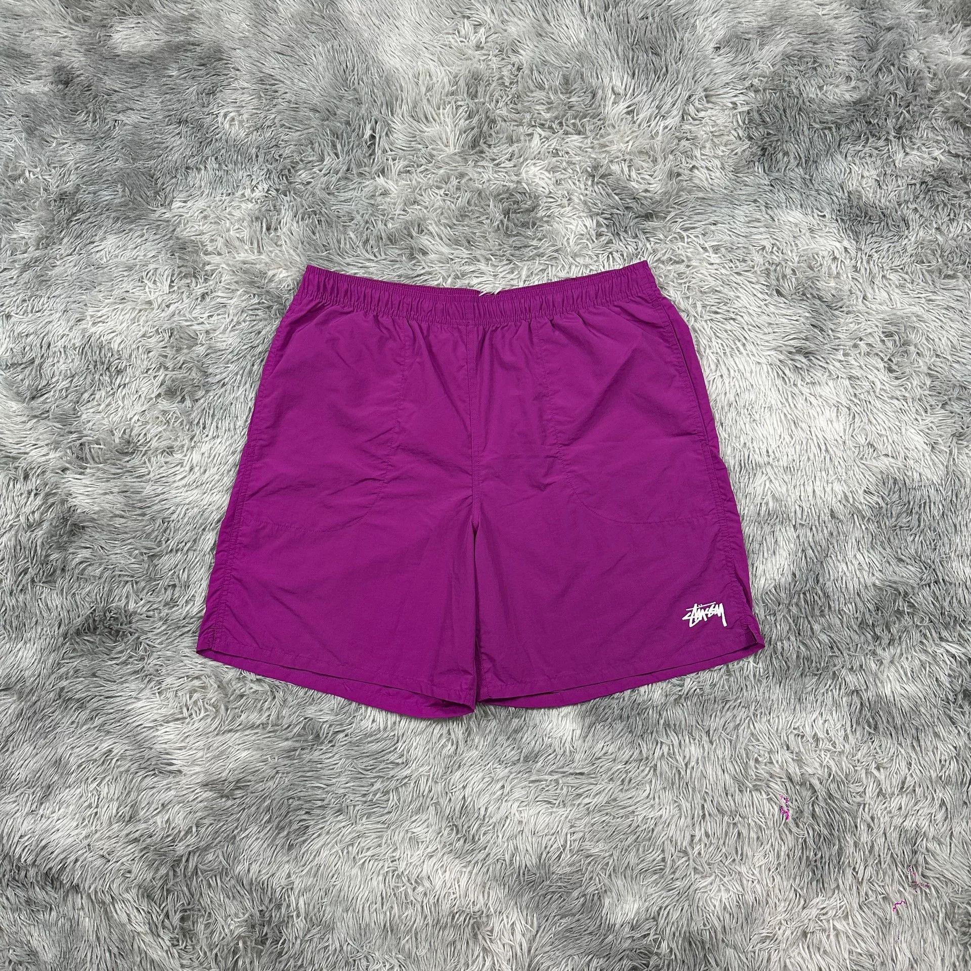 Stussy Stussy Red Shorts Designer Casual Size US 34 / EU 50 - 1 Thumbnail
